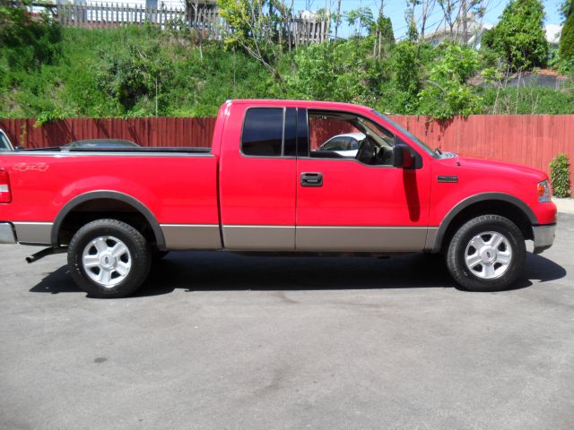 2004 Ford F150 XL 2WD Reg Cab