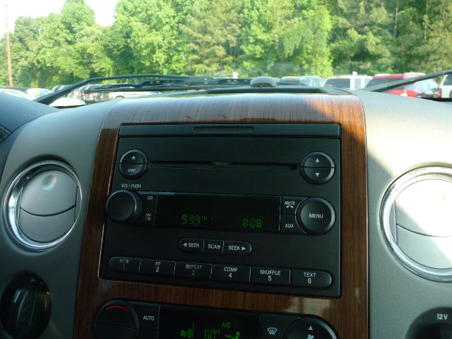 2004 Ford F150 XLT Supercrew Short Bed 2WD