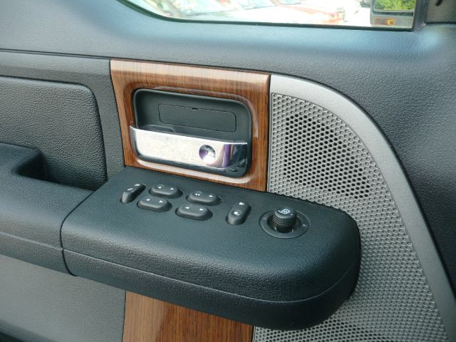 2004 Ford F150 XLT Supercrew Short Bed 2WD