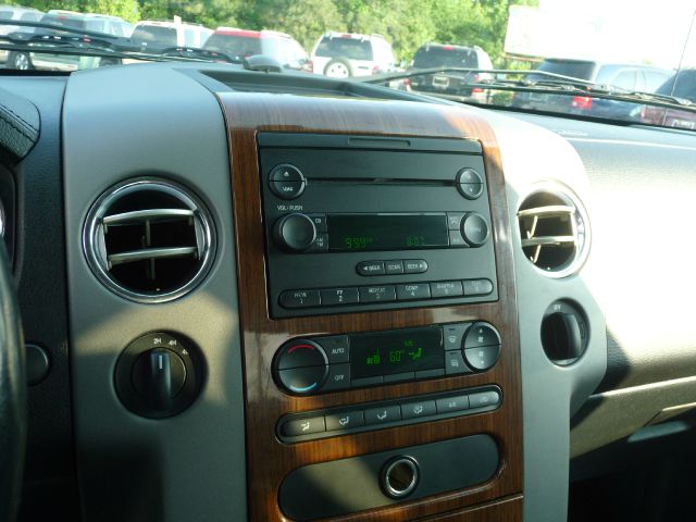 2004 Ford F150 XLT Supercrew Short Bed 2WD