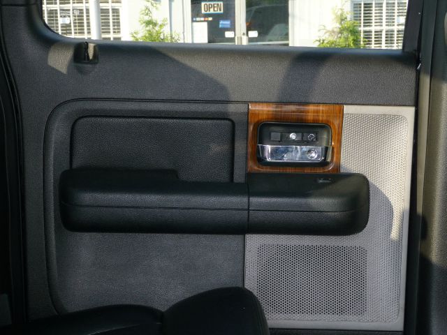 2004 Ford F150 XLT Supercrew Short Bed 2WD