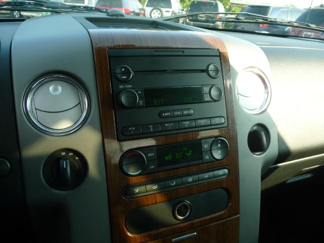 2004 Ford F150 XLT Supercrew Short Bed 2WD