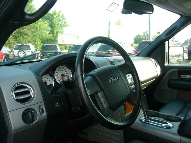 2004 Ford F150 XLT Supercrew Short Bed 2WD