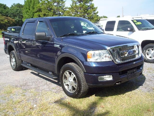 2004 Ford F150 EXT CAB 4WD 143.5wb
