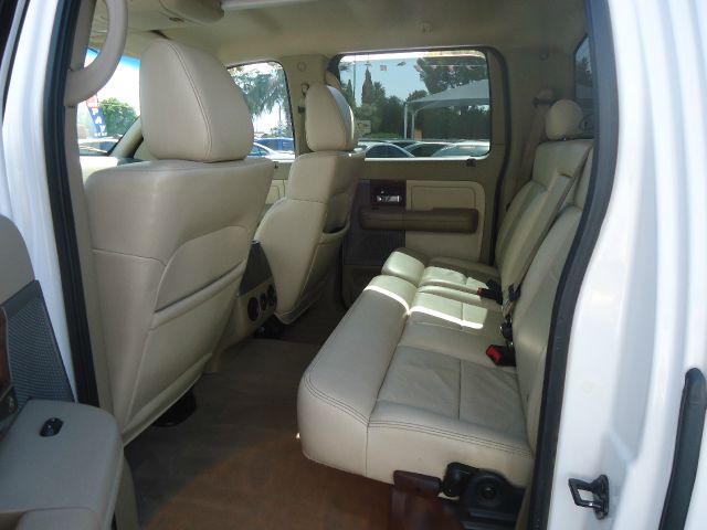 2004 Ford F150 Club Cab 131 WB