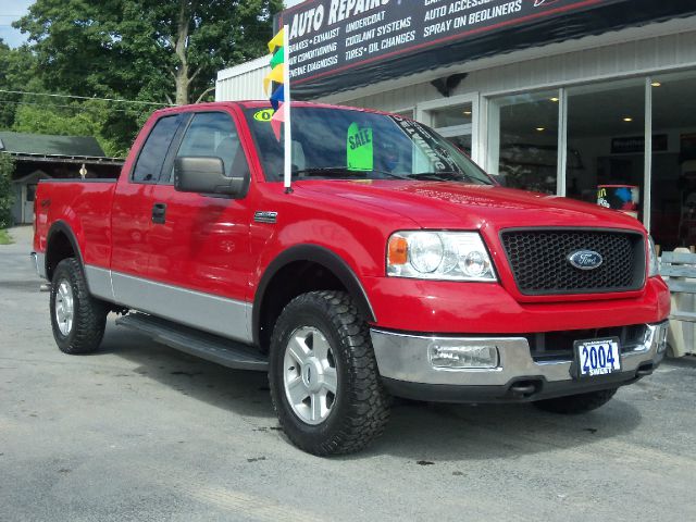 2004 Ford F150 XL 2WD Reg Cab
