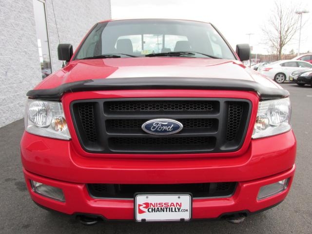 2004 Ford F150 REG CAB 119.