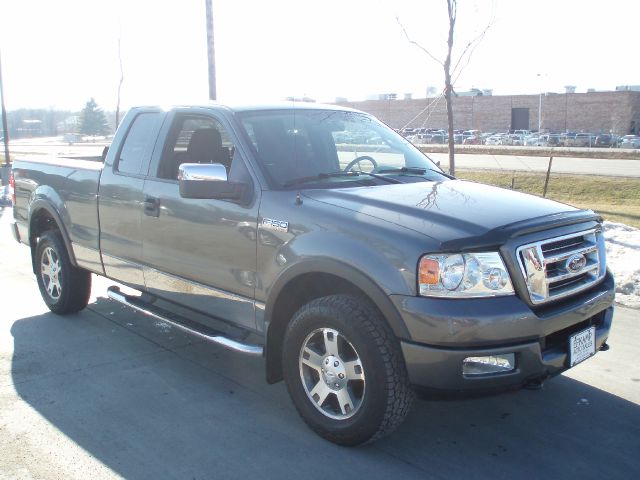 2004 Ford F150 XLT Supercrew Short Bed 2WD