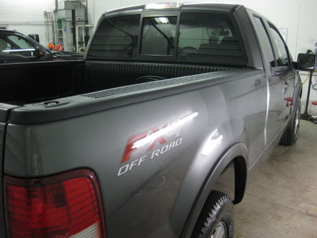 2004 Ford F150 XLT Supercrew Short Bed 2WD