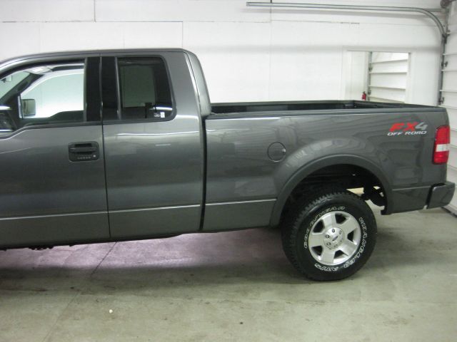 2004 Ford F150 XLT Supercrew Short Bed 2WD