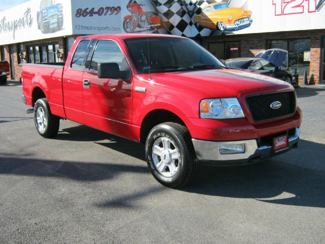 2004 Ford F150 XL 2WD Reg Cab