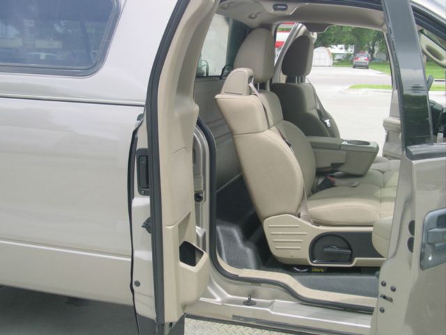 2004 Ford F150 Lariat Super Duty Long Bed
