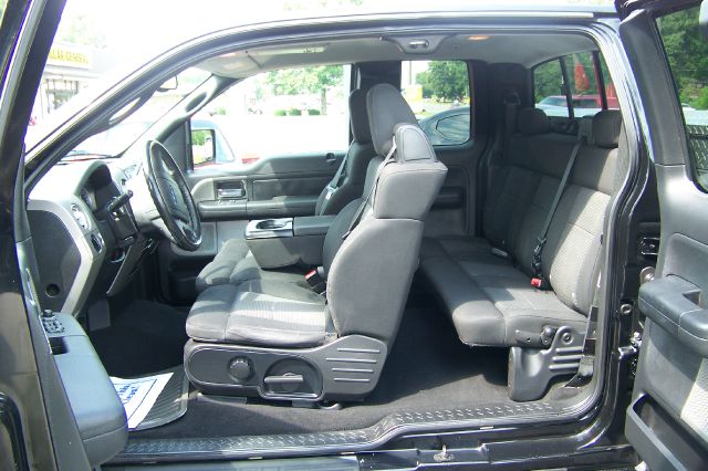 2004 Ford F150 XLT Supercrew Short Bed 2WD