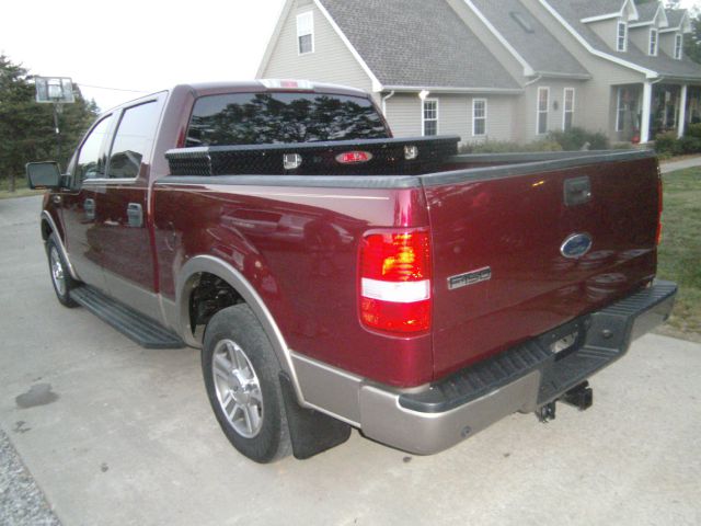2004 Ford F150 Club Cab 131 WB