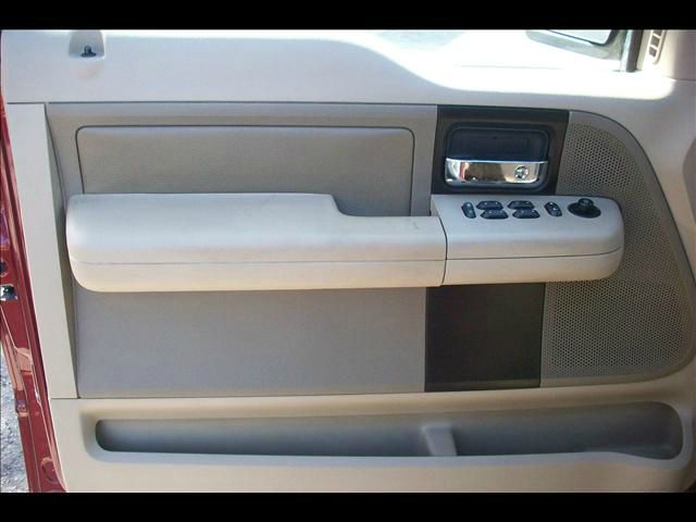 2004 Ford F150 XLT Supercrew Short Bed 2WD