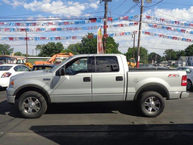 2004 Ford F150 EXT CAB 4WD 143.5wb