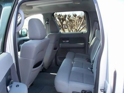 2004 Ford F150 SL Short Bed 2WD