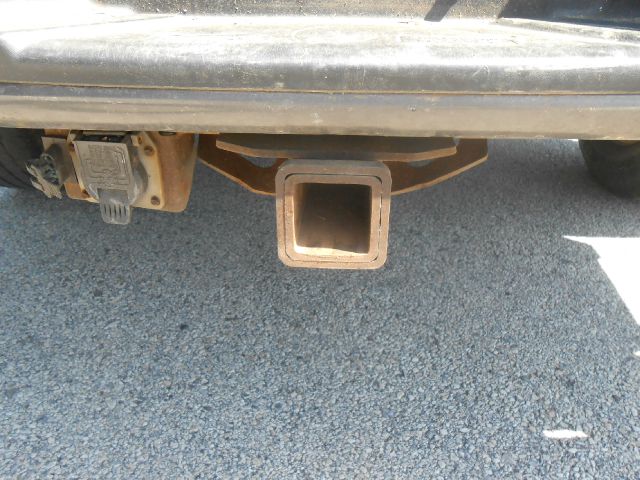 2004 Ford F150 XL 2WD Reg Cab