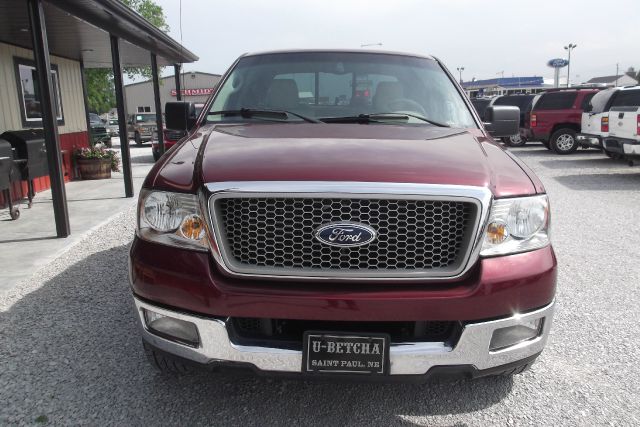 2004 Ford F150 Club Cab 131 WB