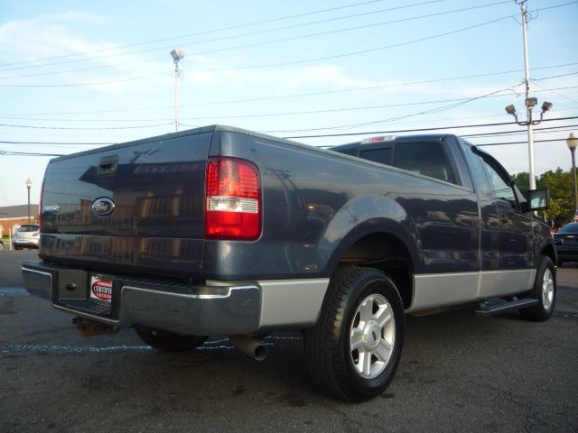 2004 Ford F150 LX V6 Coupe