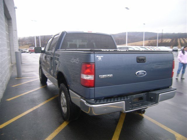 2004 Ford F150 Grand Touring 2WD