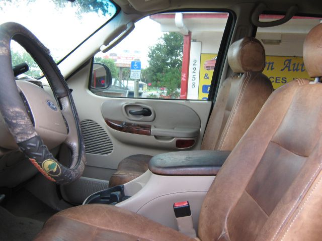 2004 Ford F150 Ram 1500 2-WD