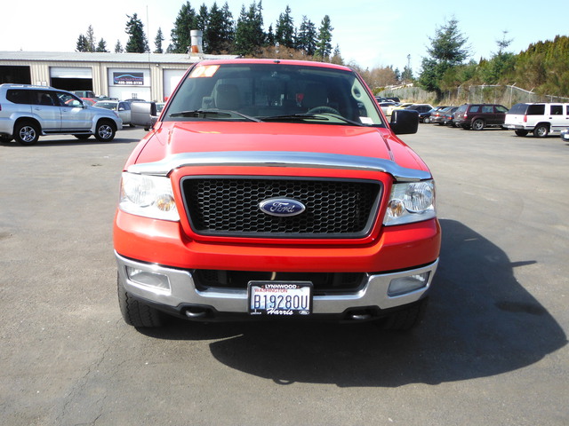 2004 Ford F150 REG CAB 119.