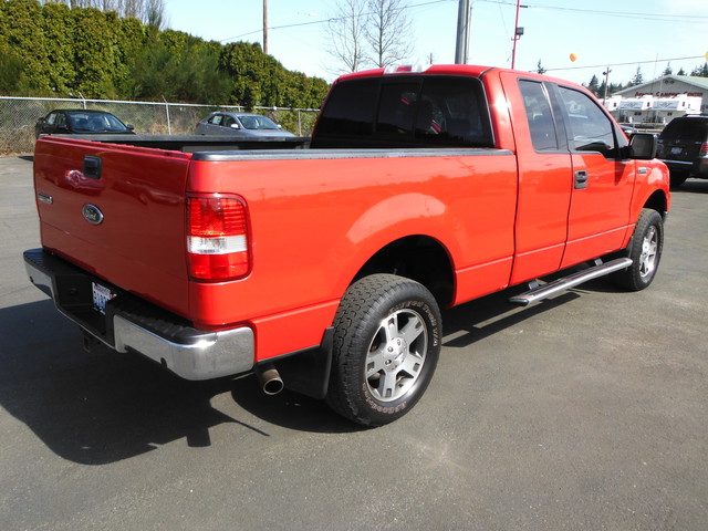 2004 Ford F150 REG CAB 119.