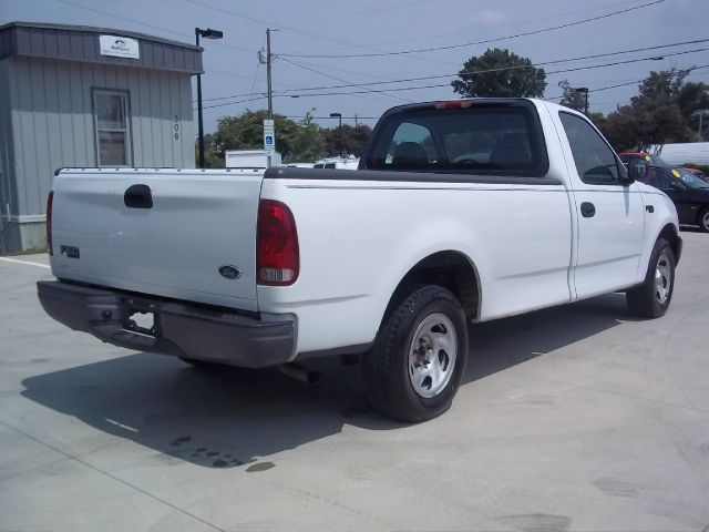 2004 Ford F150 3.0si Coupe