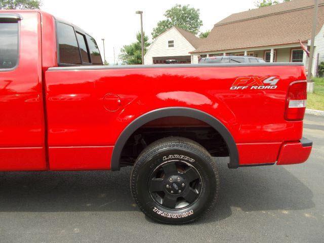 2004 Ford F150 EXT CAB 4WD 143.5wb