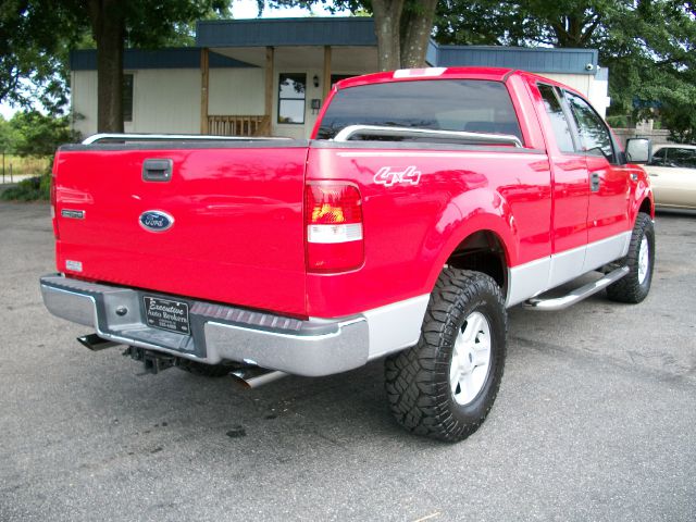 2004 Ford F150 XL 2WD Reg Cab