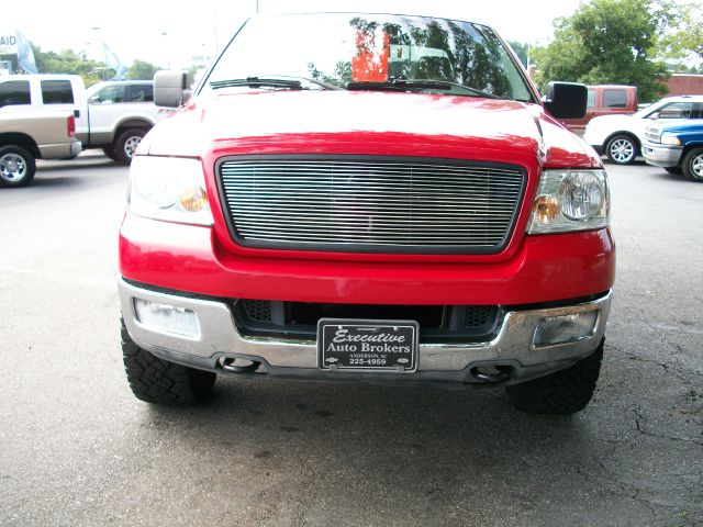 2004 Ford F150 XL 2WD Reg Cab