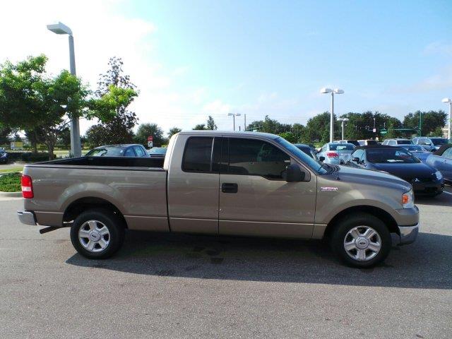 2004 Ford F150 ESi