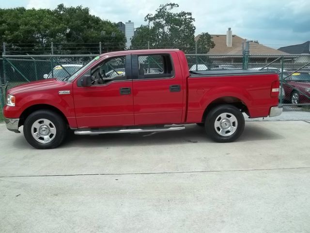 2004 Ford F150 SL Short Bed 2WD