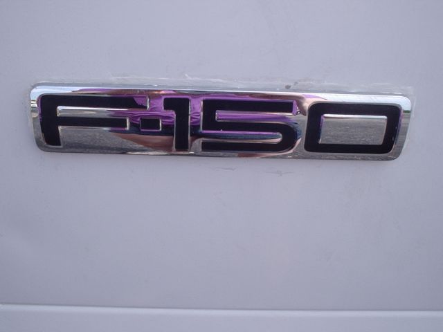 2005 Ford F150 SL Short Bed 2WD