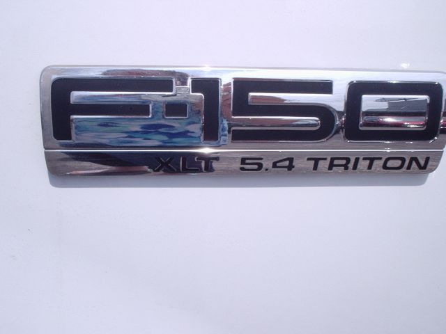 2005 Ford F150 SL Short Bed 2WD