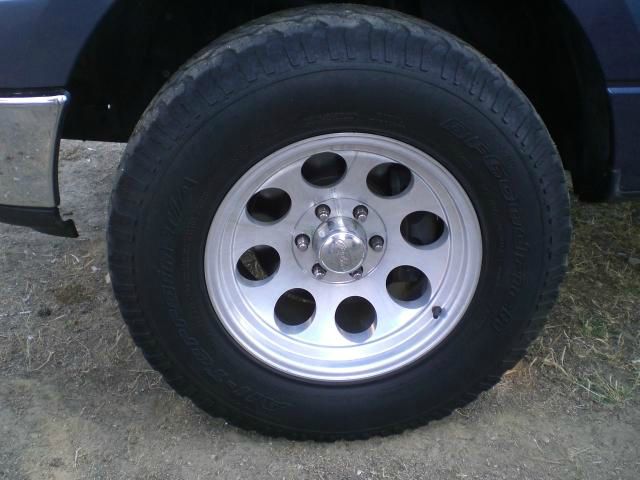 2005 Ford F150 SL Short Bed 2WD