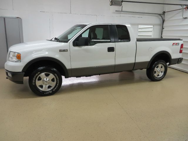 2005 Ford F150 XLT Supercrew Short Bed 2WD