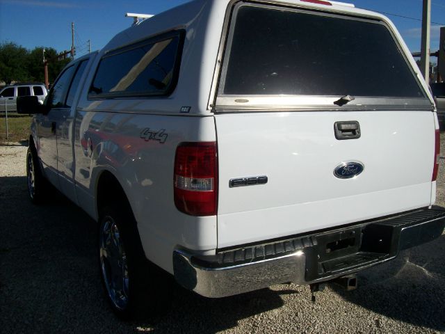 2005 Ford F150 XL 2WD Reg Cab