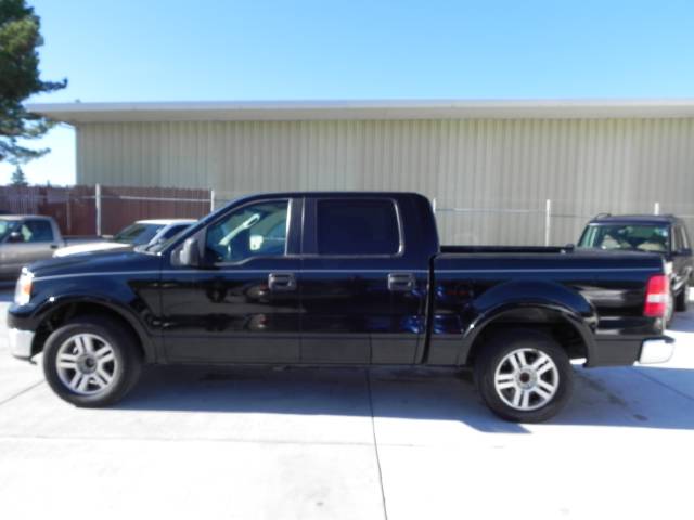 2005 Ford F150 2dr Cpe M