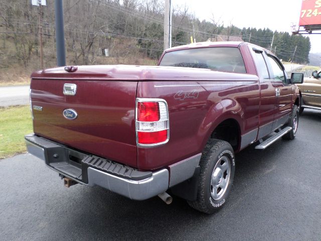 2005 Ford F150 XLT Supercrew Short Bed 2WD