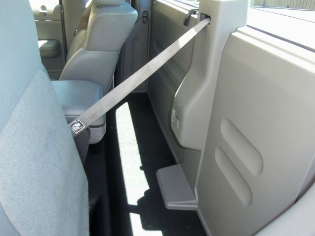 2005 Ford F150 LX V6 Coupe