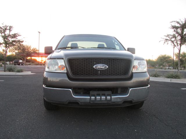 2005 Ford F150 4WD XLT