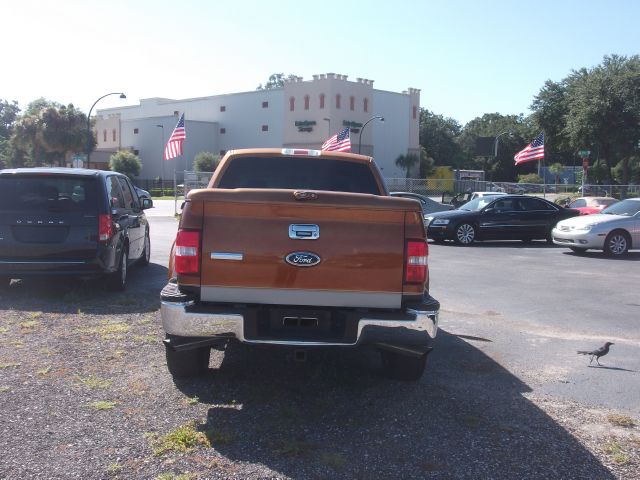 2005 Ford F150 SLE 5.3L V8 4WD 9 Passenger ABS TC