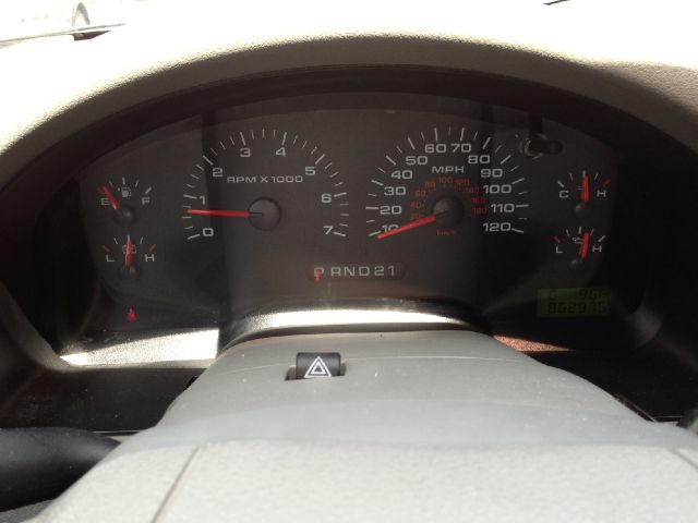 2005 Ford F150 2500 SL