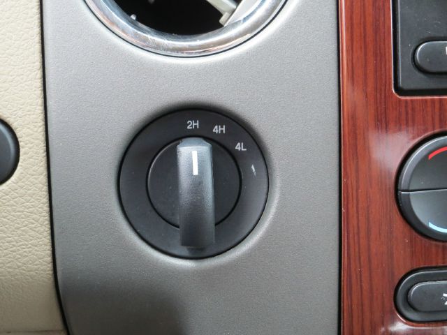 2005 Ford F150 XLT Supercrew Short Bed 2WD