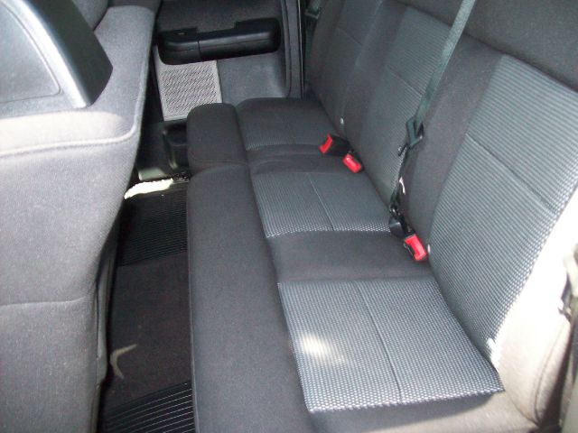 2005 Ford F150 XLT Supercrew Short Bed 2WD