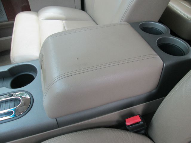 2005 Ford F150 XLT Supercrew Short Bed 2WD