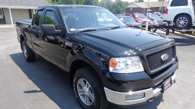 2005 Ford F150 XLT Supercrew Short Bed 2WD