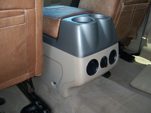 2005 Ford F150 4dr Sdn LE V6 Auto